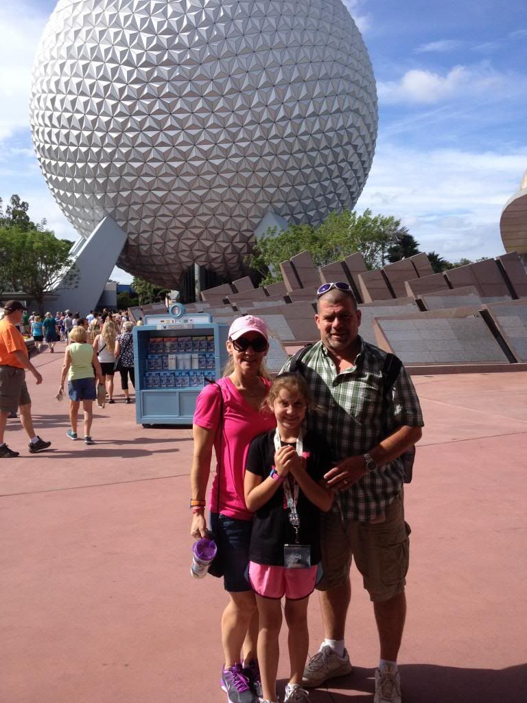 disneyjune2014raysiphone026_zps691021ae.