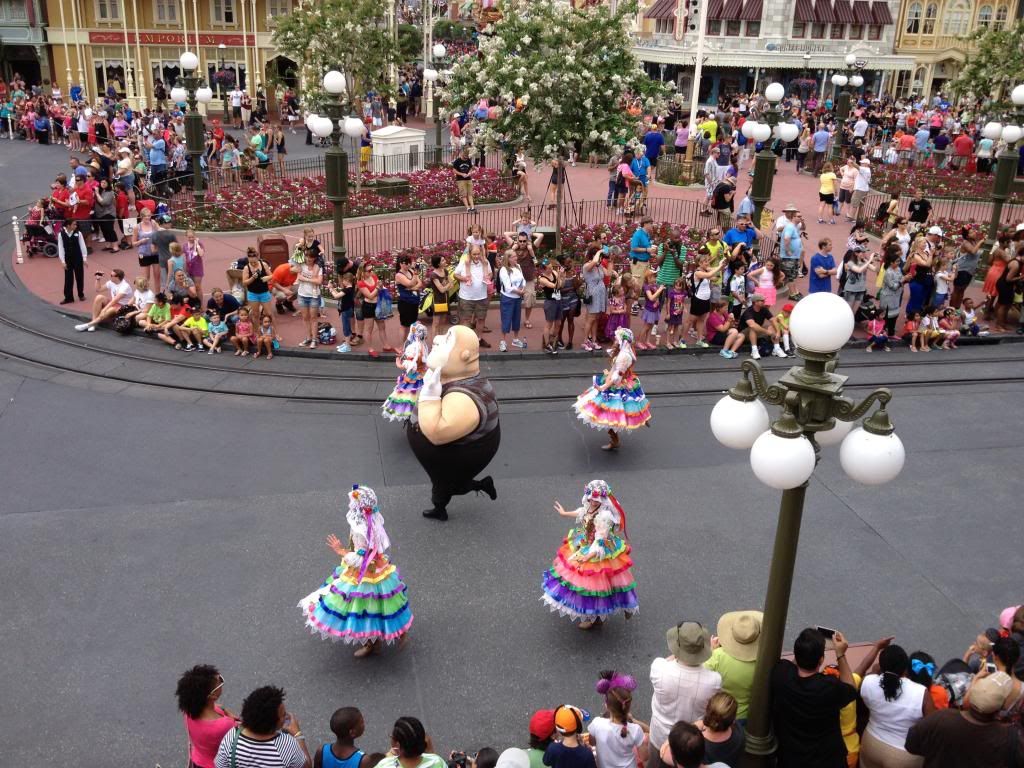 disneyjune2014raysiphone165_zpsba89309f.