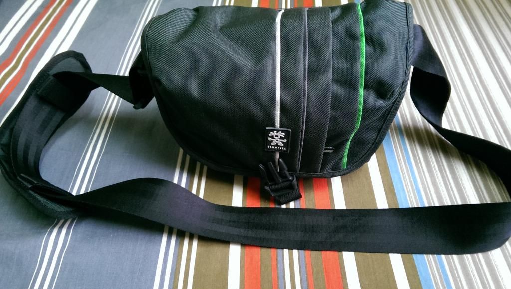 Ra đi siêu zoom Fujifilm HS25EXR - 5